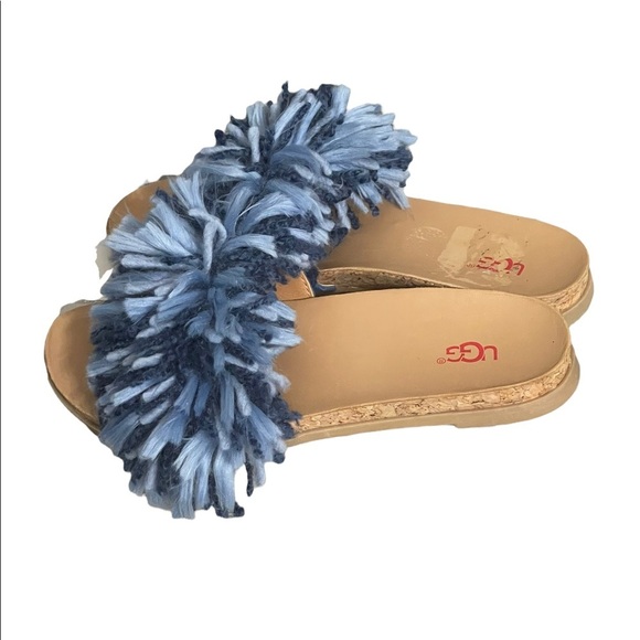 UGG Willow K Denim Blue/Samba Red Suede Girls size 4 - Picture 2 of 11